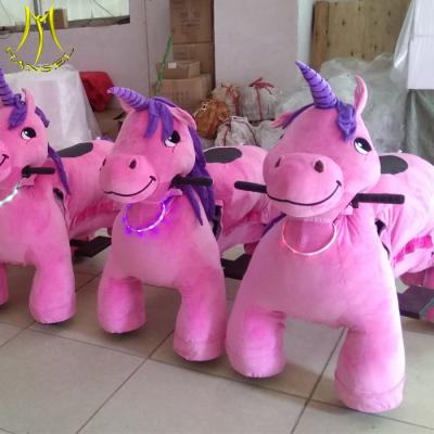 China Hansel plush horse plush electrical animal toy car stuffed animals zoo riding for kids for sale