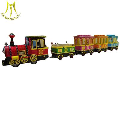 中国 Hansel fun shopping mall amusement park ride children trackless train fiberglass body 販売のため