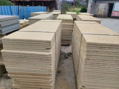 China Bush Hammered Face Beige Sandstone Paving Slabs Garden Sandstone Slabs for sale