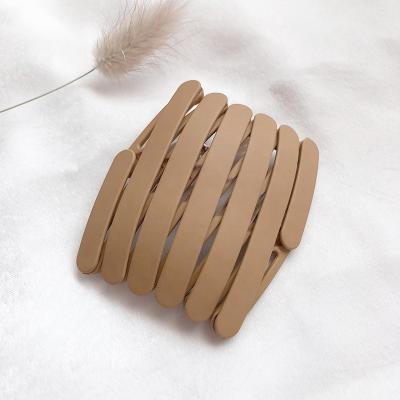 China Heng Xin New Design Fold Portable Material Solid Color Head Band Plastic Casual Hair Circles for sale