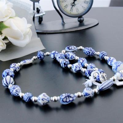 China CLASSIC Women's Blue Whole Flower Pattern Ceramic Geometric Jewelry Beads Necklace Gifts Necklace Jewelry for sale