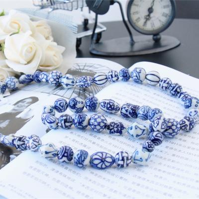 China CLASSIC Luxury Chinese Style Blue and White Porcelain Beaded Geometric Shape Flower Pattern Jewelry Necklace Gift Necklace Jewelry for sale