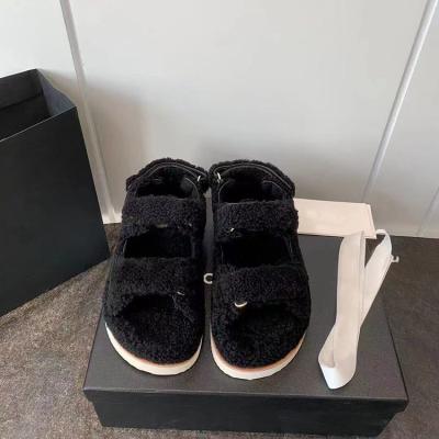 China Black Fashionable Fur Slipper Sandals Women's Summer Fashion Trend Fur Brand Fluffy Sandals Size 35-40 for sale