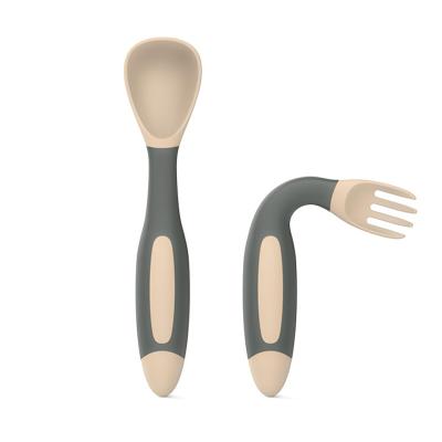 China Durable Hot Selling Bendable Flexible Spoon Training Heat Resistant Kitchen Utensils PP Baby Spoon and Fork Set for sale