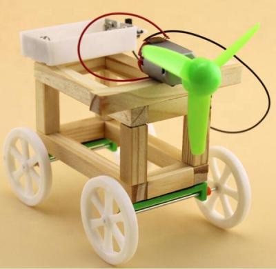 China White small wheel wind car DIY wooden toy car STEAM educational toys about 9*10.5*13.5cm for sale