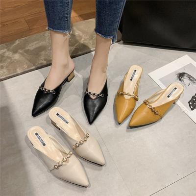 China Fashion Trend New Arrival Chain On High Heels Women Sandals Low Block Heel Shoes for sale