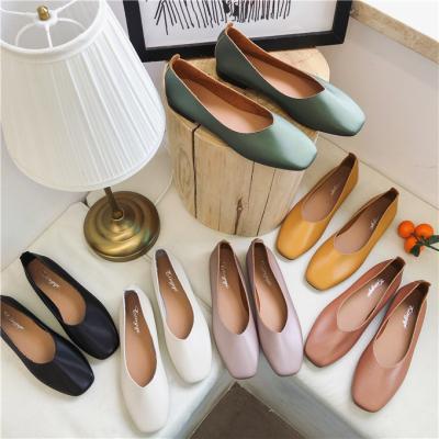 China Lightweight Hot Selling Solid Color PU Flat Pumps Women Shoes For Women And Ladies for sale