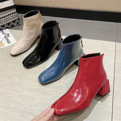 China 2022 Luxury Shiny Blue Red Black Zipper Square Toe PU Heel Lightweight Back Boots for sale