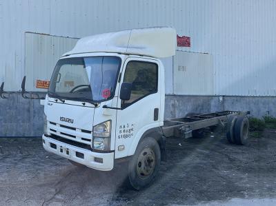 China Camiones usados de gama media Isuzu 4X2 Diesel de segunda mano Camión comercial en venta