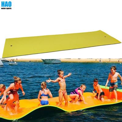 China In Swimming Pool Durable 3 Layer Water /lake/sea Floating Mat Floating Pad Foam Swimming Mat for sale