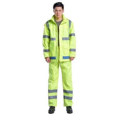 China Water Proof Top Selling Reflective Cheap PVC Construction Rain Coats Costume For Adults for sale