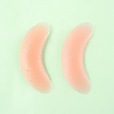 China Manufacturer Wholesale Invisible Women swim inserts bra breast lift silicone nipple covers for sale