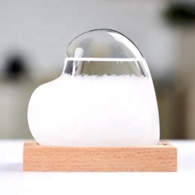 China Europe star shape transparent storm glass with pure wood base for sale