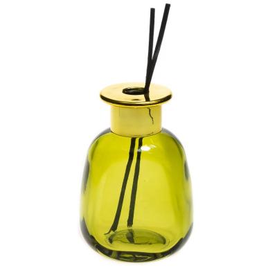 China Car Personal Care 180ml Reed Diffuser Glass Vase Bottle For Decorative Room Air Fresh Home for sale