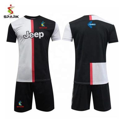 China Plus Size Customized Soccer Jersey In Soccer Field for sale