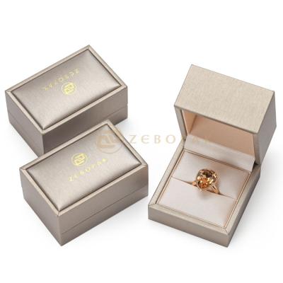 China Jewelry Packaging Display New Design Professional Jewelry Set Gift Box Jewelry Packaging Set Custom Logo Ring Gift Box With Bag for sale