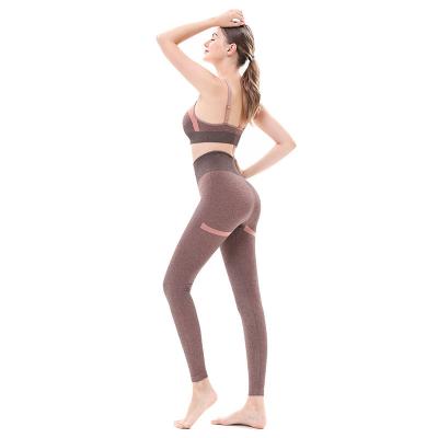 China Breathable Butt Lifting Yoga Fitness Set High Elastic Yoga Wear Set High Quality Seamless Yoga Sets for sale