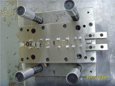 China Mold Design Sheet Metal Progressive Die , Progressive Tool Sheet Metal Tooling Services for sale