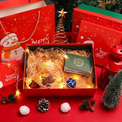 China Handmade Christmas Gift Packing Box Holiday Celebrate Multi-size Snowman Gift Box for sale