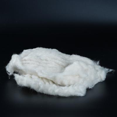 China 2-5 Cm Fiber Length Moderate Natural White Mulberry Waste Silk Noil Fiber for sale