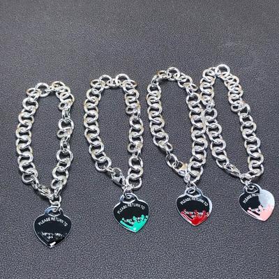 China New Fashion Heart-shaped Bracelet Ladies Fashion Elegant Heart-shaped High Quality Romantic Bracelet Jewelry New Smile Bow Romantic Gift for sale