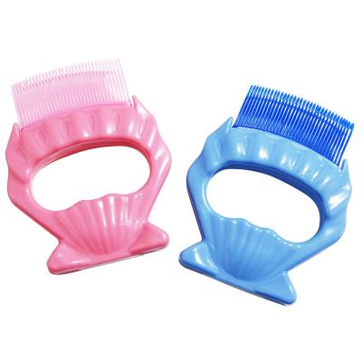 China Stocked Removal of Cat Comb Massage Pet Hair Massaging Shell Comb Massage Tool for Removing Fur Tangled Knots and Tangles for sale