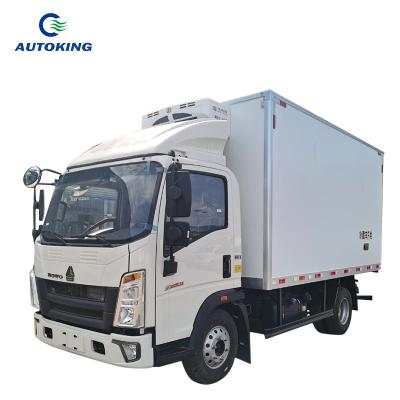 China 4 Tons Sinotruk HOWO Reefer Truck For Transporting Vegetable Meat for sale