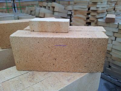 China Refractory Fire Clay Brick Fireproof Insulating Firebrick Kiln Bricks SK32 SK34 SK36 for sale