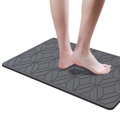 China Viable Wholesale Water Diatomite Bath Mat Non Slip Floor Mat Super Absorbent Bathroom Foot Mat for sale