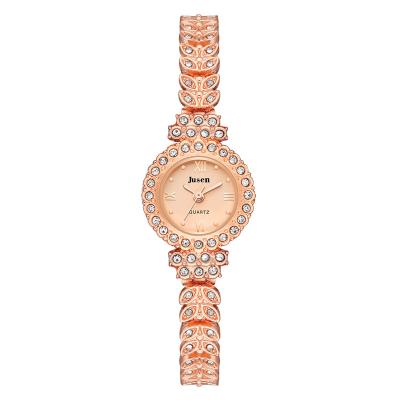 China Luxury Quartz Wristwatch Dial Water Resistant Diamond Fashion Women Watches Roman Ladies Watch Rhinestone Strap Dress Wristwatch Clock for sale