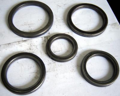 China Modern Steel Barrier Tube Ring/steel pipe ring/simple piping rings for sale