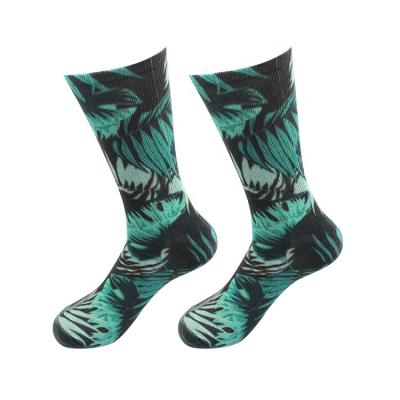 China Custom Print Fashion 3d Antibacterial Quick Dry Crew Sports Men Socks for sale