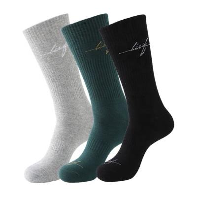 China Antibacterial Wholesale Street Style Compression Cotton Letter Crew Socks for sale