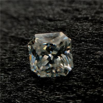 China Wholesale Fire Snow White Color Play Or Heating Element Cut Loose Moissanite for sale