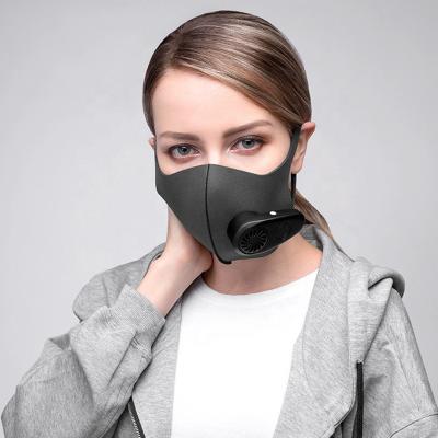 China New Arrival Smart Sports Facemask Electric Fan Breathable With Unique Filter Sports Face Mask Air Purifying Fan for sale