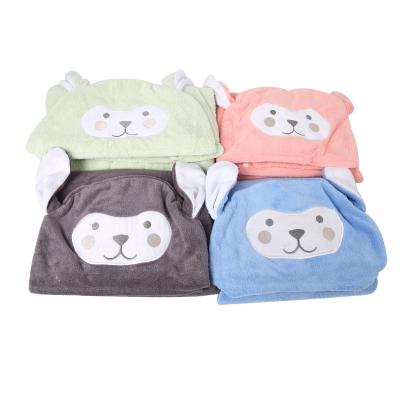 China Strong Absorbent Kids Bath Towel Cartoon Fleece Hooded Coral Bath Towel QUICK DRY for sale