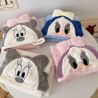 China Very Soft QUICK DRY Animal High Absorbent Funny Hooded Coral Fleece Cloak Hooded Baby Bath Towel for sale