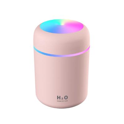 China 300ml USB Air Humidifier Mini Ultrasonic Car Humidifier Diffuser 2021 Light Soft Lightweight Home Office Cool Mist Maker for sale