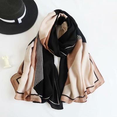 China Universal Shawl Polyester Cotton Scarf 2021 New New Cotton Viscous Women Geometric Print Stripe Muslim Design for sale