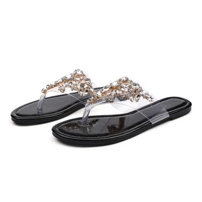 China New Arrival 2021 Lightweight Falt Clear Crystal Shoes Women Low Heel Up Sandals Beach Women Outdoor Slipper for sale