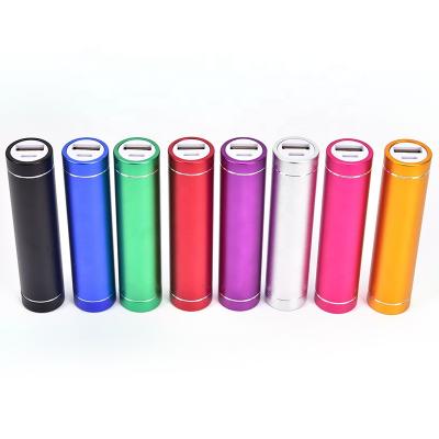 China Wholesale LED Display Amazon Charger Portable Cylinder Shape Power Bank 2600mah Best Selling Portable Battery Charger for sale