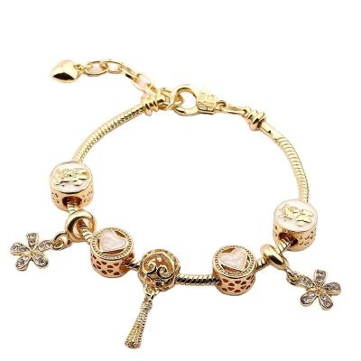 China Vintage DIY Flat Bracelet Lotus Hollow Bracelet Beaded Heart Girl Bracelet Pendant Factory Outlet Beautiful for sale