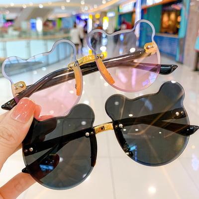 China Fashion Sun Glasses Children's Sunglasses Fashion Boys Baby Sunglasses Glass Fashionable Girls Cute Cartoon Bear Sunglasses Anti-glaregoggles for sale