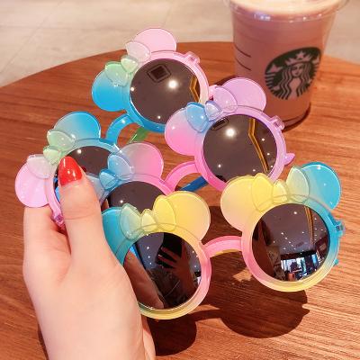 China 2022 Colorful Sunscreen Trend Sun Glasses Big Children's Ears Princess Eyewear Fashion Gradient Cute Girl Sunglasses for sale