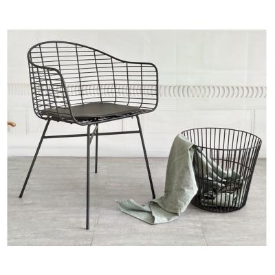 China Cheap Nordic Furniture Accent Metal Wire Patio Armchair Lounge Cooling Chair for sale