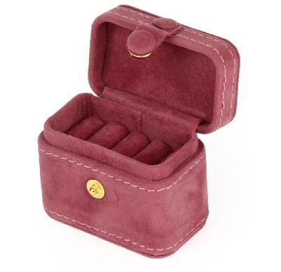 China Lady Velvet Handmade Ring Box For Women Ring Storage Gift Box In Wooden Jewelry Ring Case for sale