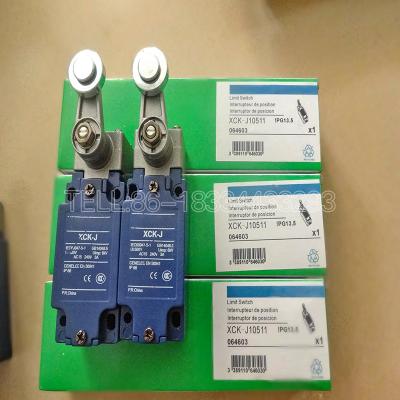 China XCK-J20511 Four Travel Switch Mechanical Hardware Two And Two Opening Circuit Closing Limit Switch for sale