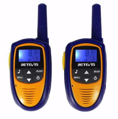 China 2pcs Mini Walkie Talkie Radio Retevis / Portable Two Way Radio Station In Poker Games for sale