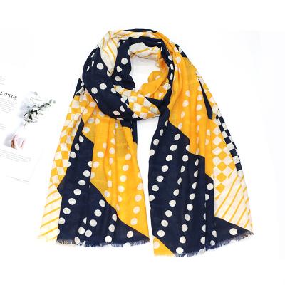 China Printed Canvas Scarf 180*90cm Romantic Canvas Dot Warm Hijab Scarf Beach Autumn and Summer Shawl with Fringe for sale