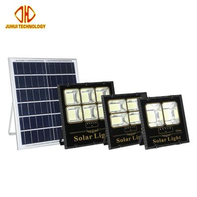 China Wholesale Price Garden Outdoor IP65 100W 200W 300W Waterproof Aluminum Solar LED Flood Lamp for sale